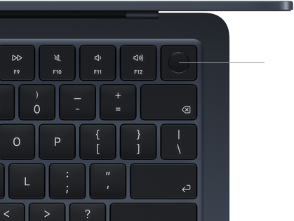Primer plano del botón Touch ID en la esquina superior derecha del teclado de un MacBook Air con una línea conectada al icono de Touch ID, ejemplo del desbloqueo seguro del dispositivo con solo tocar un botón